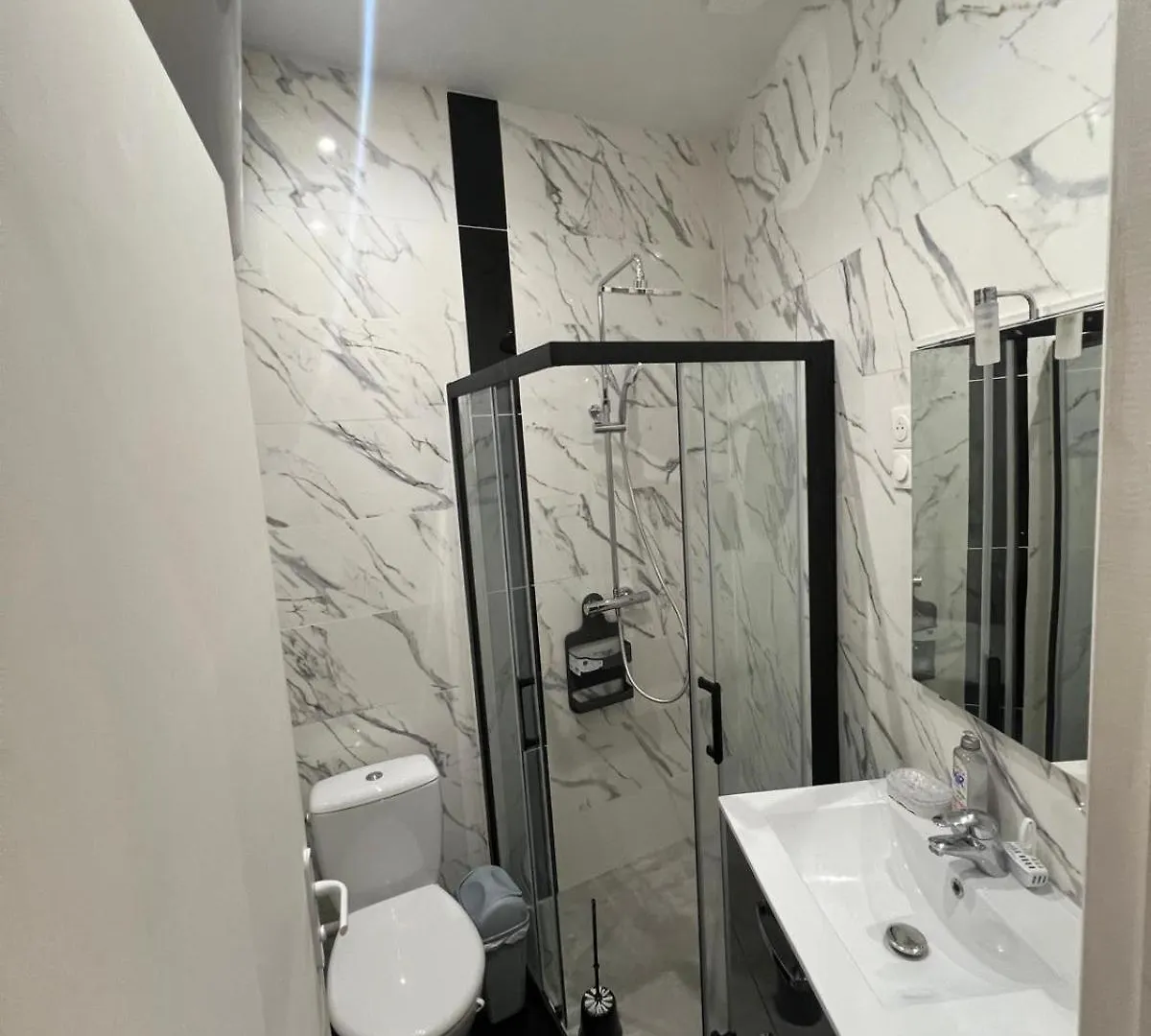 Le Havre Montmartrois 2 Apartment Paris 0*,